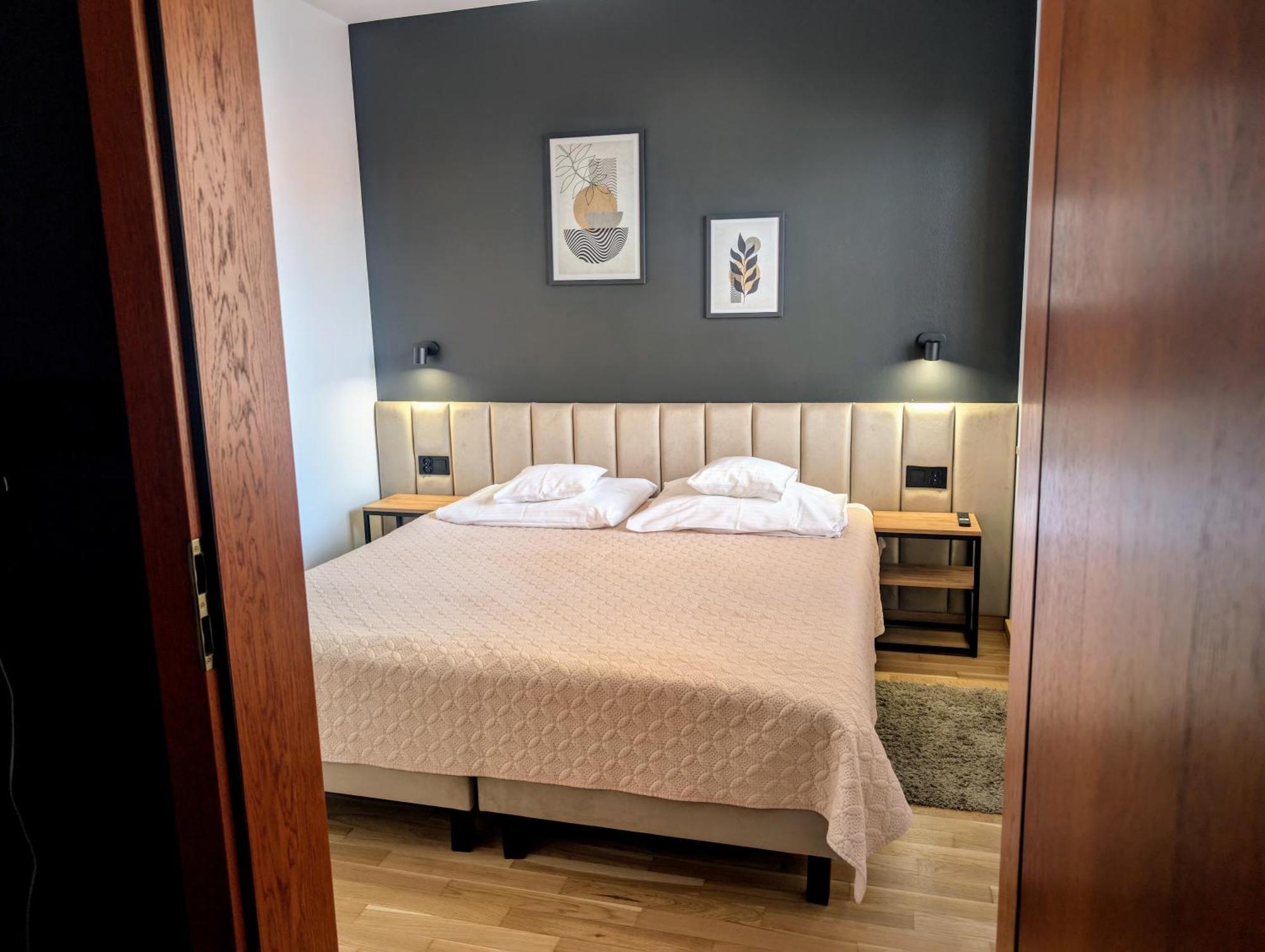 Hotel Reslinski غرودزيسك يلكوبوسكي المظهر الخارجي الصورة