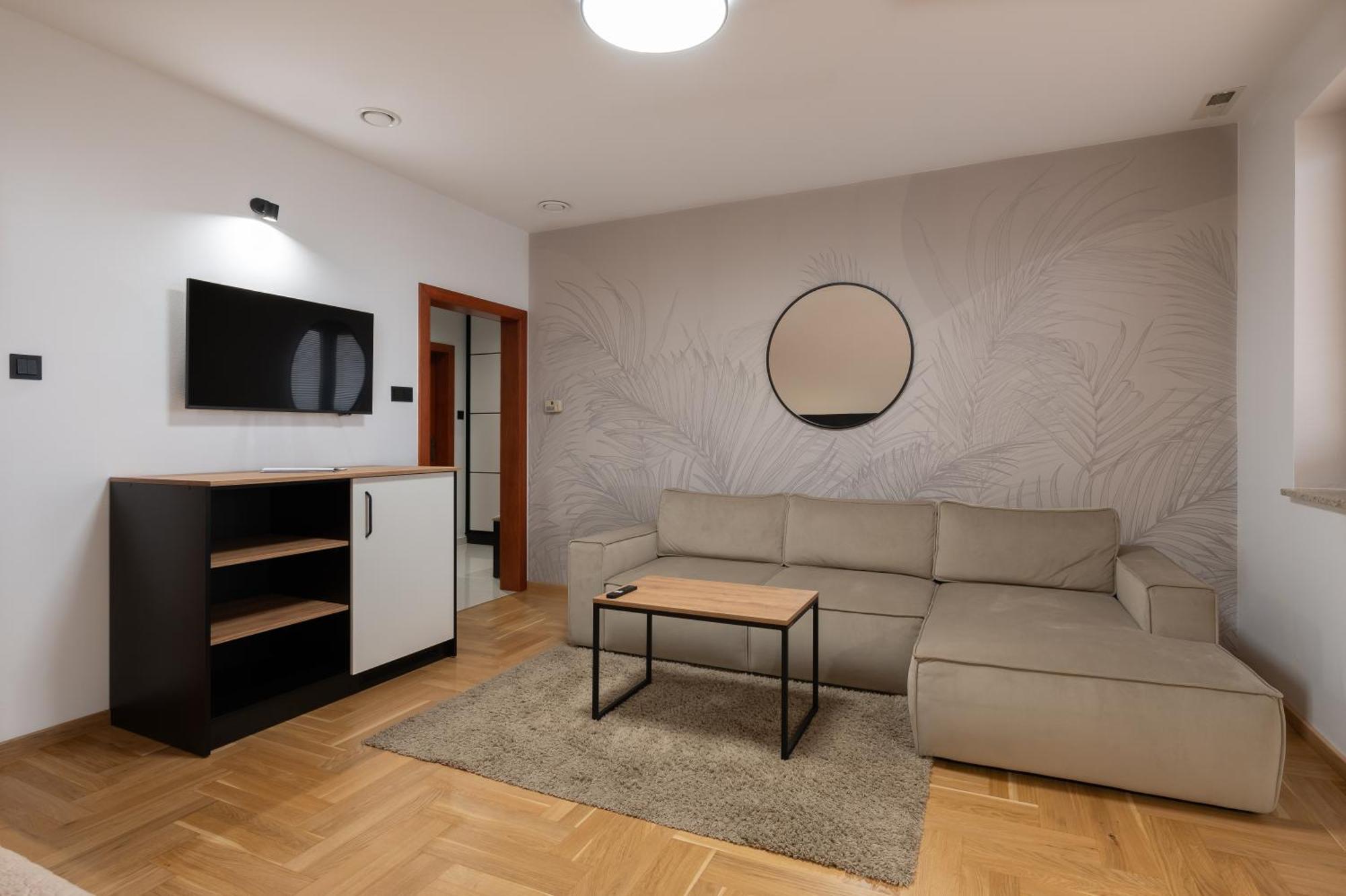 Hotel Reslinski غرودزيسك يلكوبوسكي المظهر الخارجي الصورة